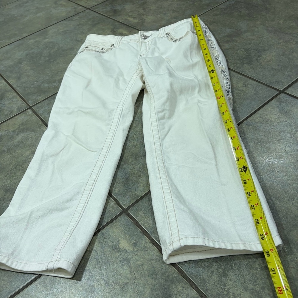 Y2K MISS ME Women's Cuffed Capri White Embellised Embroidered Jeans Sz 28 Grunge - Picture 11 of 14